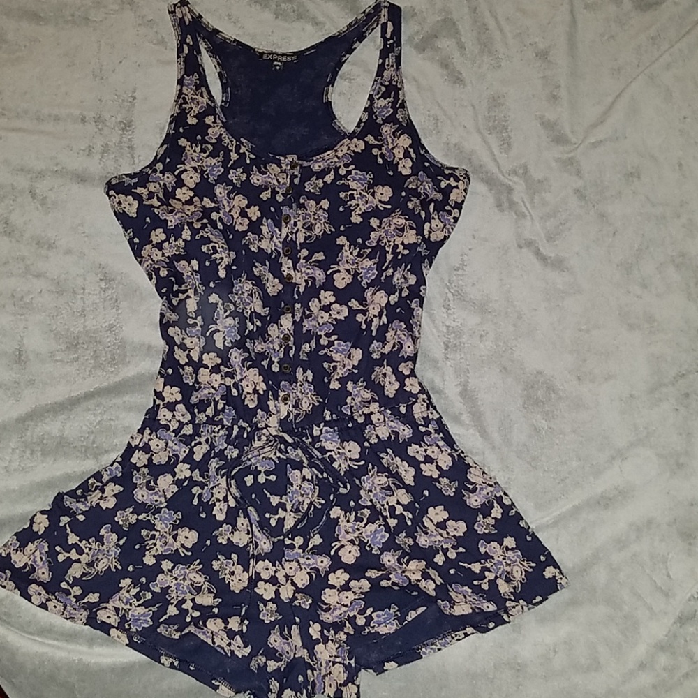 Express blue floral sleeveless romper in medium